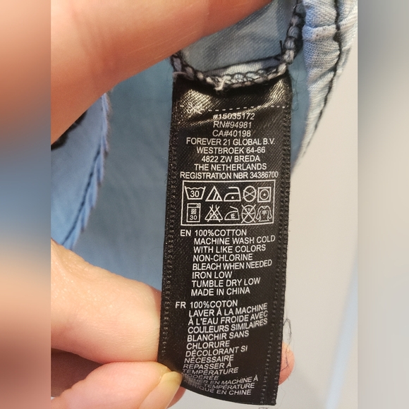 Jean button up top with American flag and eagle - Picture 3 of 7